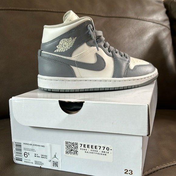 Jordan 1